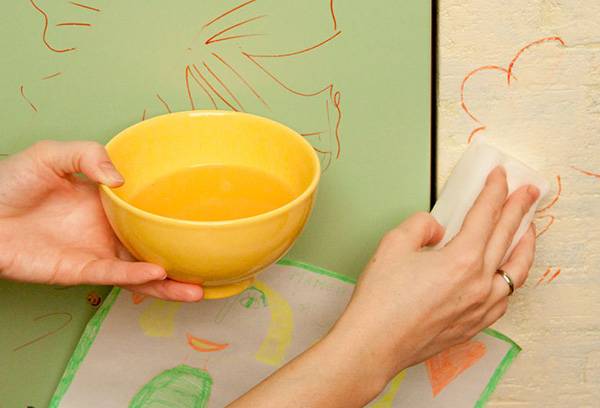Using melamine sponge