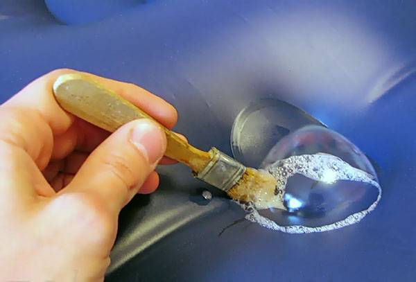 Sealing an air mattress