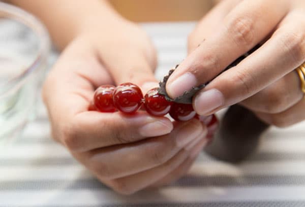Amber Bracelet Polishing