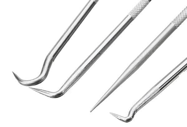 Metal hooks