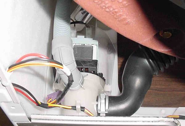 Pump in the washing machine