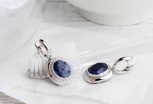 Cleaning Topaz Earrings