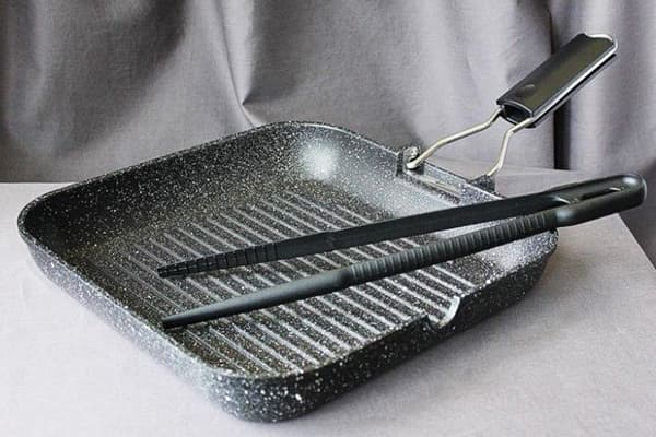 Stone-coated grill pan