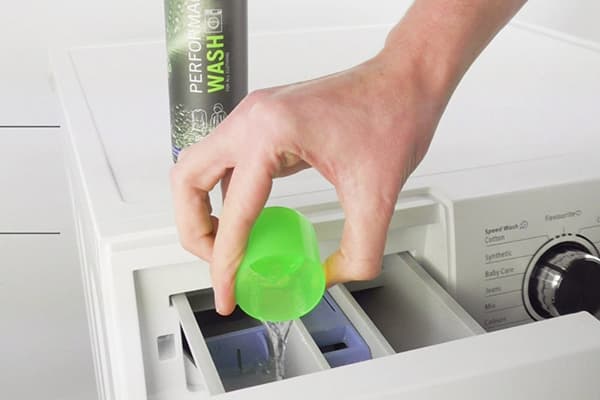 Liquid detergent for sports items