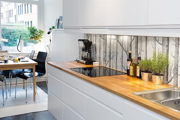 Kitchen apron - wallpaper under glass