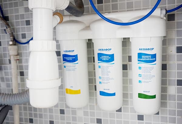 Flowing water filters
