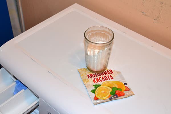 Citric acid for a washing machine