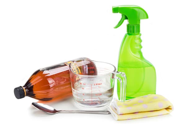 Preparation of ammonia solution for washing windows