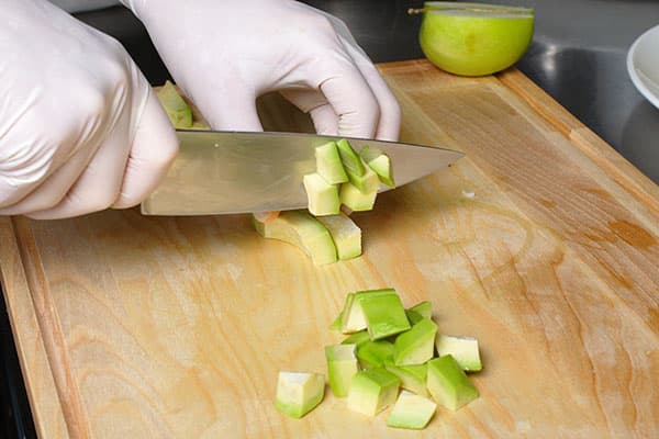Dice avokado