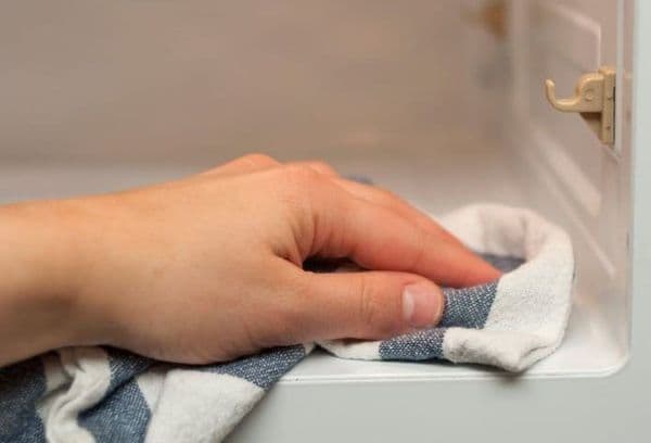 vinegar cleaning