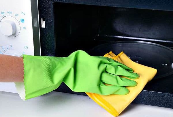 Soda Oven Cleaning