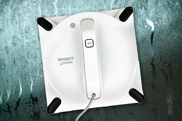 WINBOT logu tīrīšanas robots