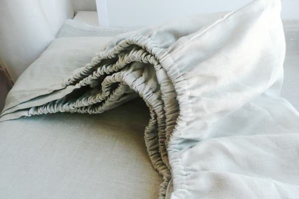 Elastic sheet