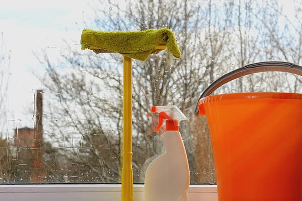 Equipment for washing windows