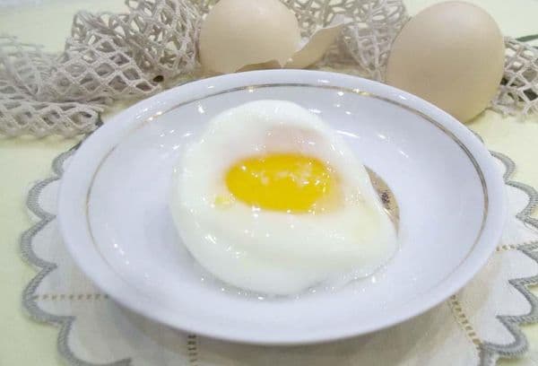 Poached egg on a plate
