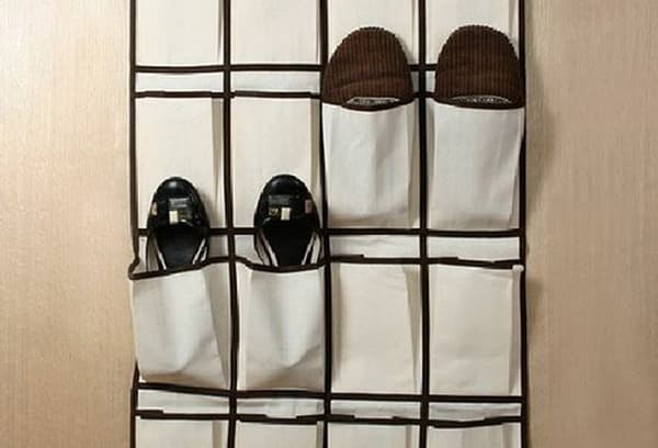 Hanging shoe organizer