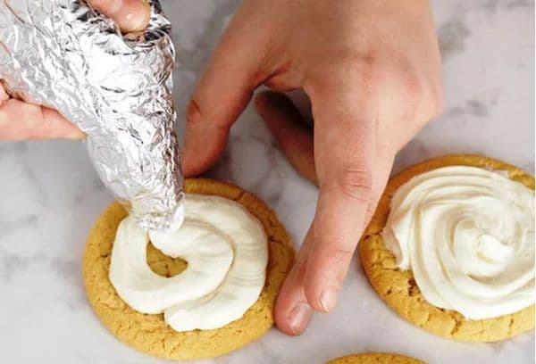 foil pastry syringe
