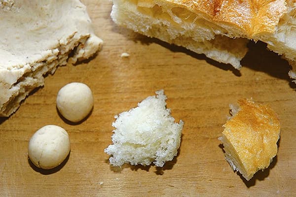 Bread crumb