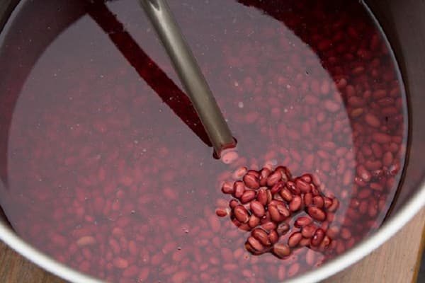 Beans flooded with water