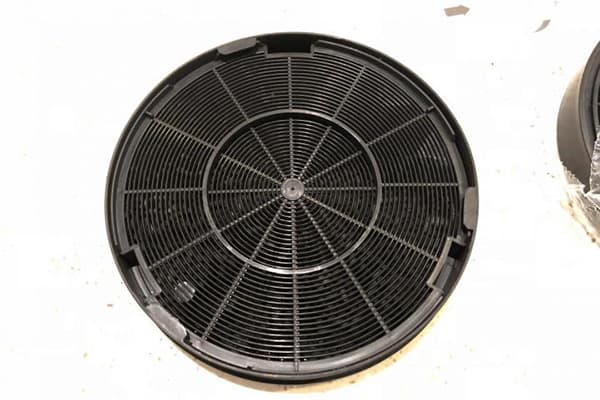 Charcoal filter for cooker hood