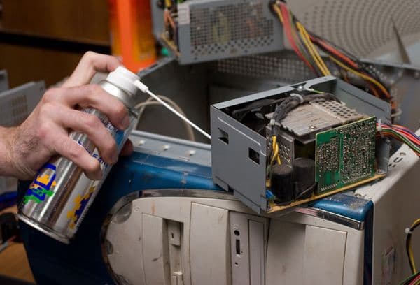 Cleaning the computer power supply