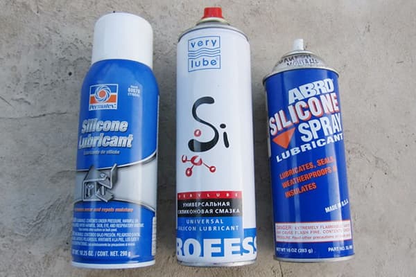 Silicone grease