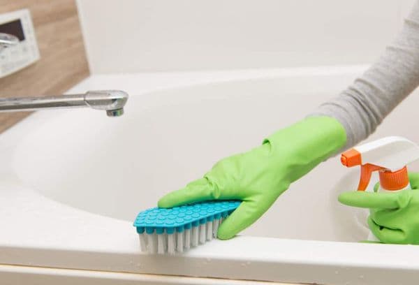 Brushing the bath