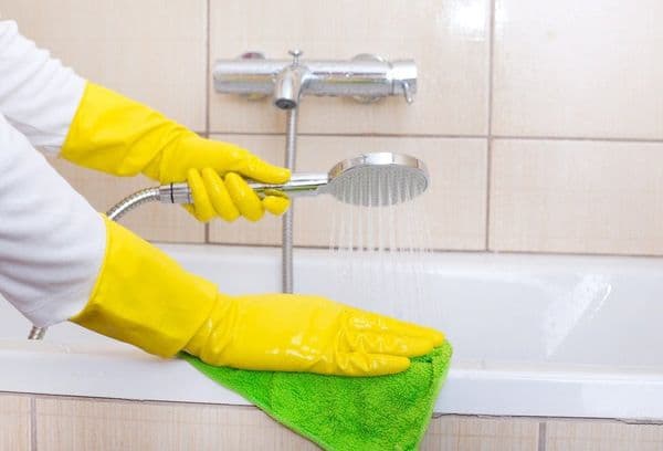 Bath cleaning