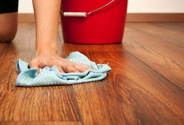 mopping