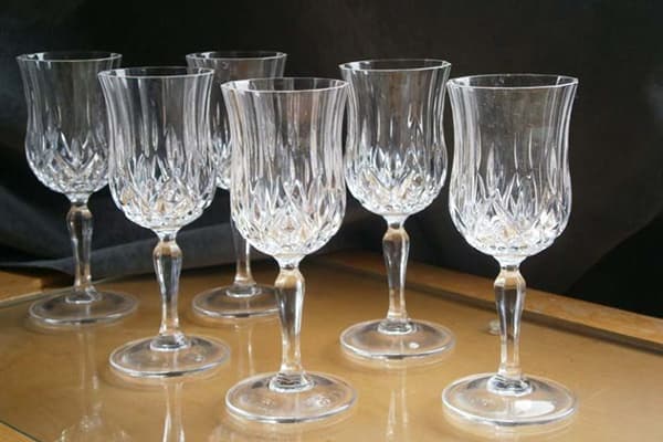 Crystal glasses