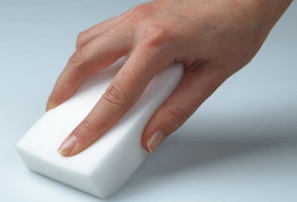 White sponge