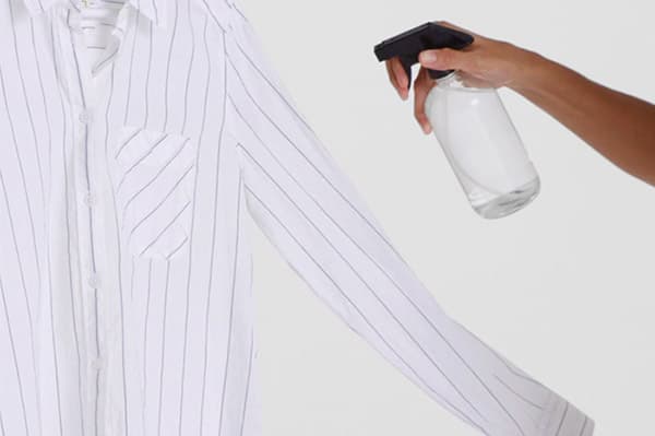 Humidification spray shirt