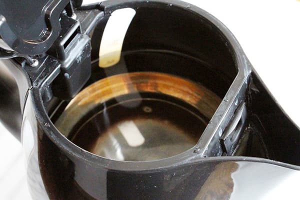 Scale and rust in the kettle