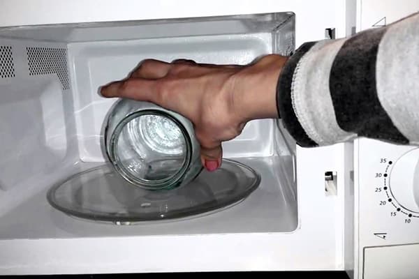 Sterilizācija mikroviļņu krāsnī