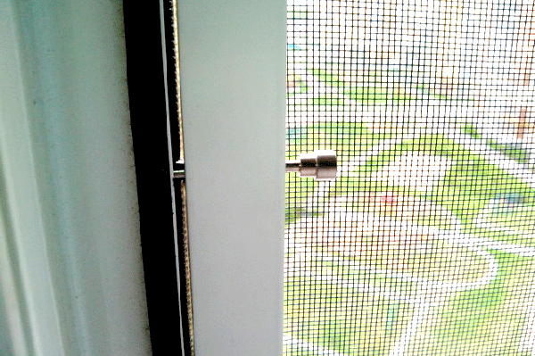 Mosquito net plunger