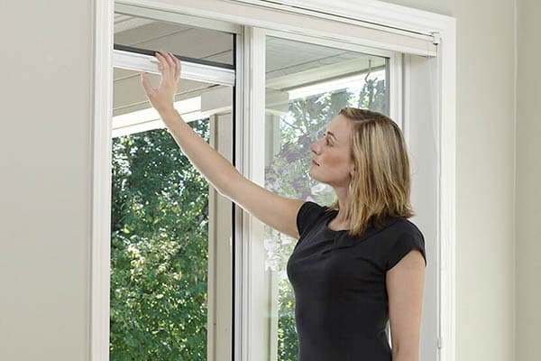 Lift mosquito net
