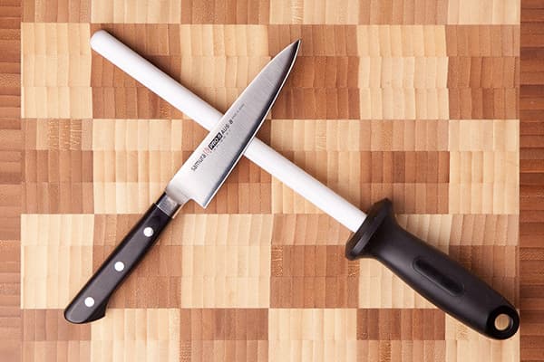 Musat and knife