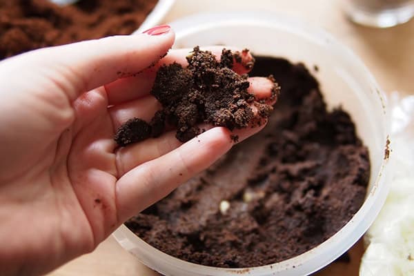 Coffee body scrub