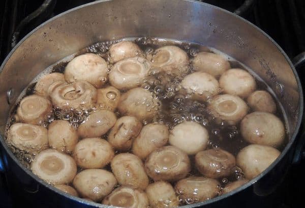Mushroom blanching
