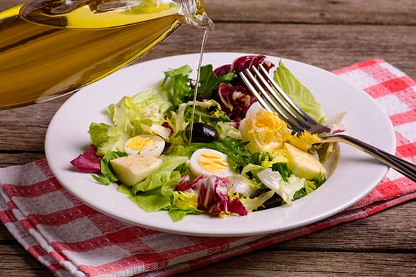 Oil salad dressing