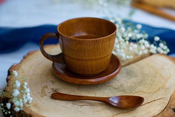 Wooden dishes