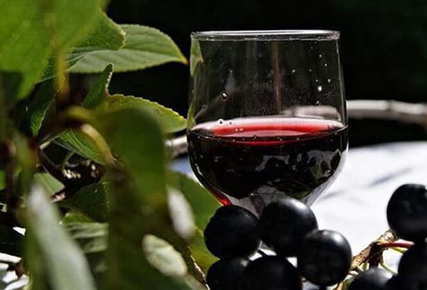 Aronia Wine