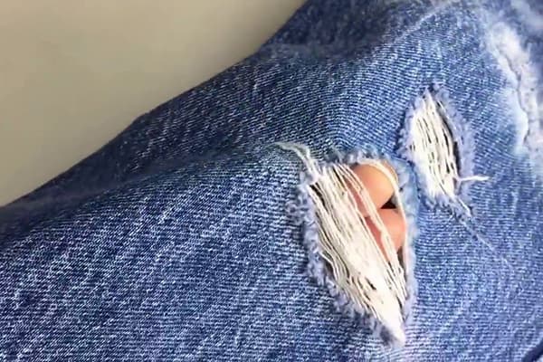 Ripped jeans